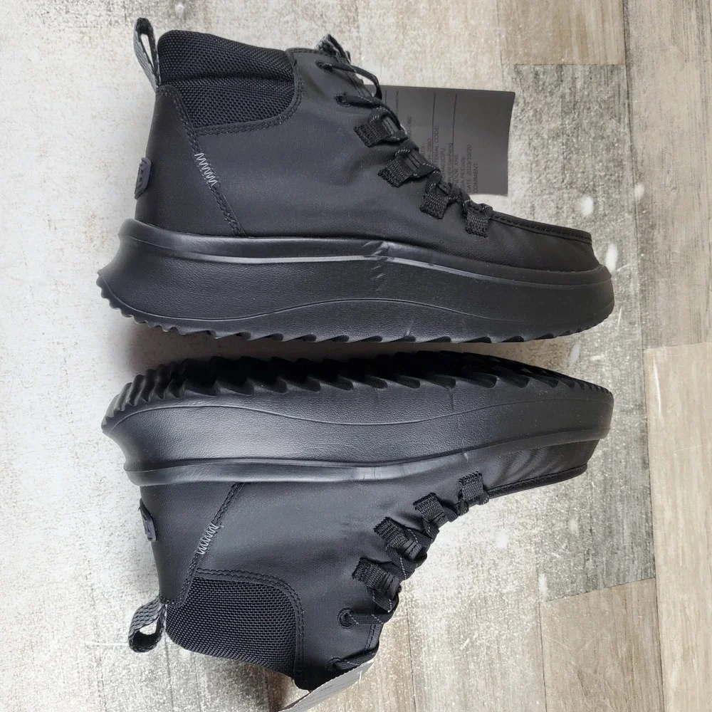 Hey Dude Wendy Peak Apres Womens Ankle Boots Sz 7 Black Coated Twill Lace Up